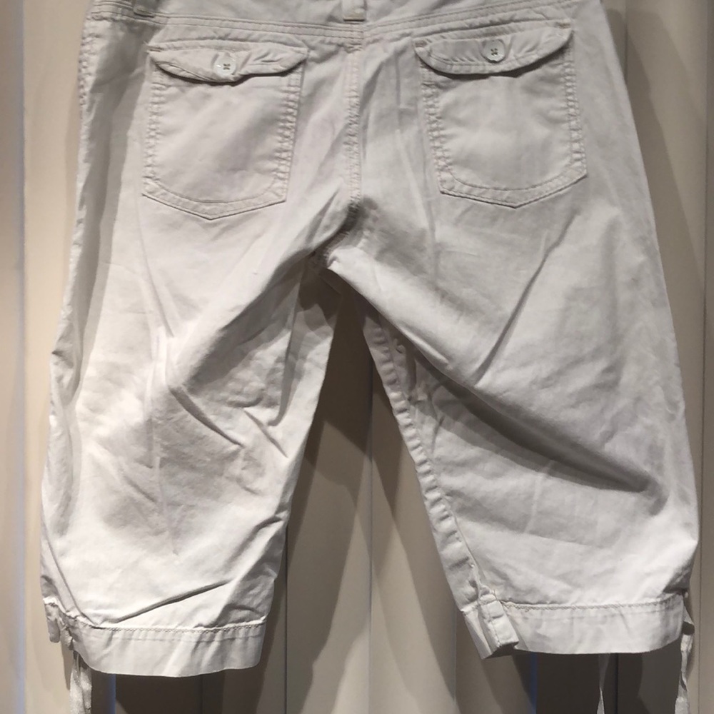 Capris - Picture 2 of 2